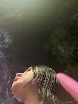 Snapshot of Lexi_Belle_ chatting on March 18, 2025, 5:23 am Lexi Belle online show from March 18, 2025, 5:23 am