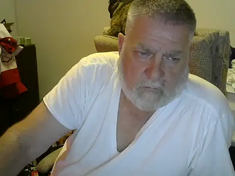 viejo oso online show from October 8, 2025, 3:52 am