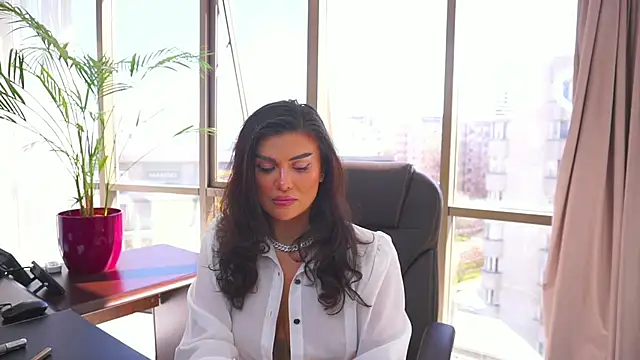 Snapshot of myakalifa chatting on March 20, 2025, 8:53 am myakalifa online show from March 20, 2025, 8:53 am