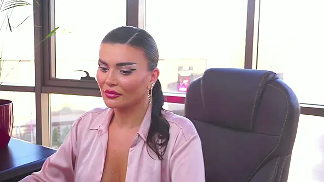 Snapshot of myakalifa chatting on March 21, 2025, 2:51 pm myakalifa online show from March 21, 2025, 2:51 pm