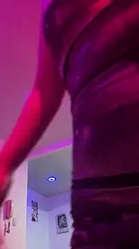 Snapshot of Sophia_cyrus11 chatting on November 24, 2025, 10:43 pm Sophia cyrus11 online show from November 24, 2025, 10:43 pm