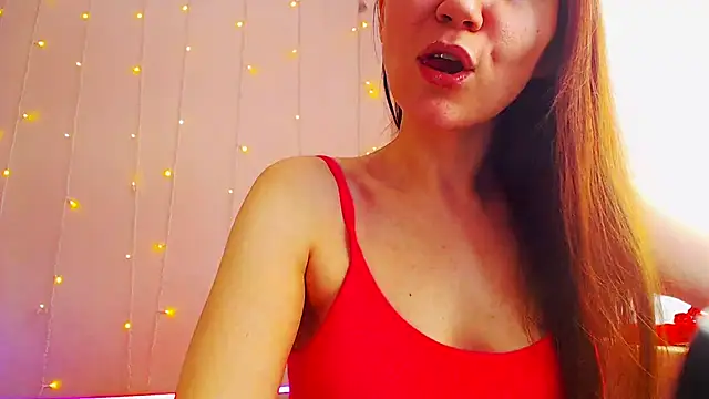 Snapshot of MelanyOx chatting on December 23, 2024, 4:55 am MelanyOx online show from December 23, 2024, 4:55 am