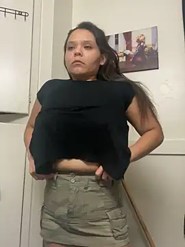 Snapshot of Dnasty1408 chatting on January 18, 2025, 3:31 am Dnasty1408 online show from January 18, 2025, 3:31 am