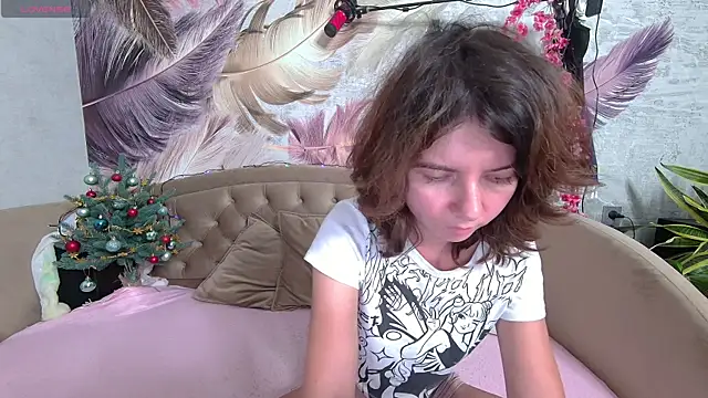 Anoraa online show from December 19, 2025, 11:51 pm