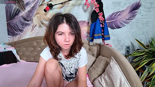 Snapshot of Anoraa chatting on March 24, 2026, 12:43 am Anoraa online show from March 24, 2026, 12:43 am