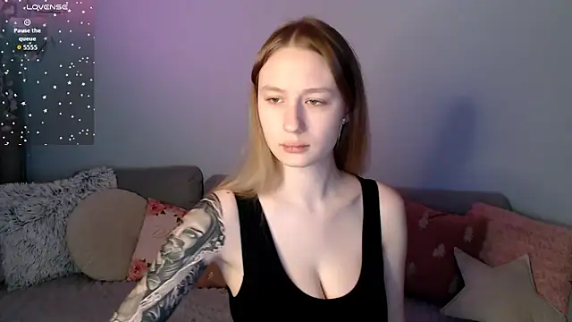 Haley Vixen online show from March 13, 2026, 9:03 am