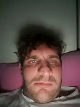 michemichemiche8 online show from October 20, 2025, 8:09 pm