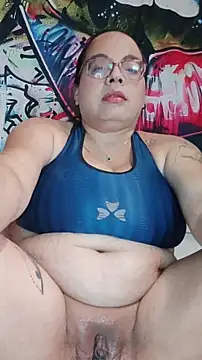 Snapshot of Tanyabigtits chatting on September 22, 2025, 7:20 pm Tanyabigtits online show from September 22, 2025, 7:20 pm