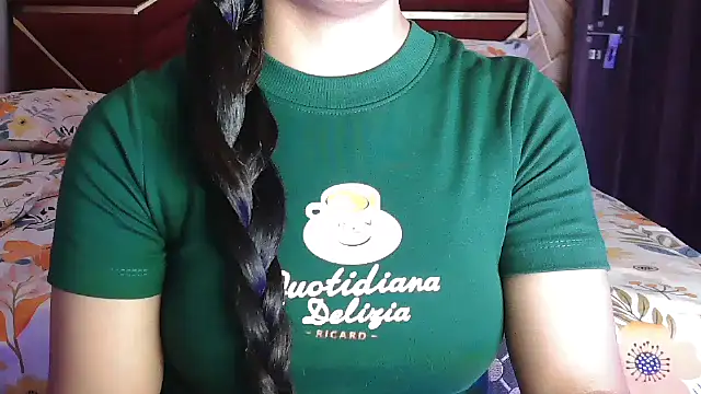 Somiya87 online show from March 31, 2026, 7:49 pm