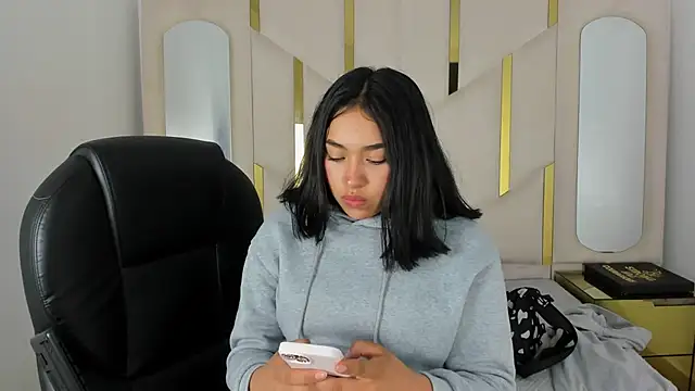 Snapshot of IsabellRodriguez18 chatting on October 1, 2025, 3:11 am IsabellRodriguez18 online show from October 1, 2025, 3:11 am