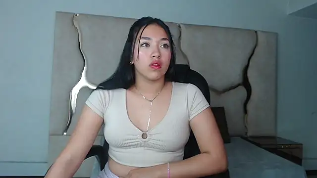 Snapshot of IsabellRodriguez18 chatting on February 21, 2025, 6:51 am IsabellRodriguez18 online show from February 21, 2025, 6:51 am