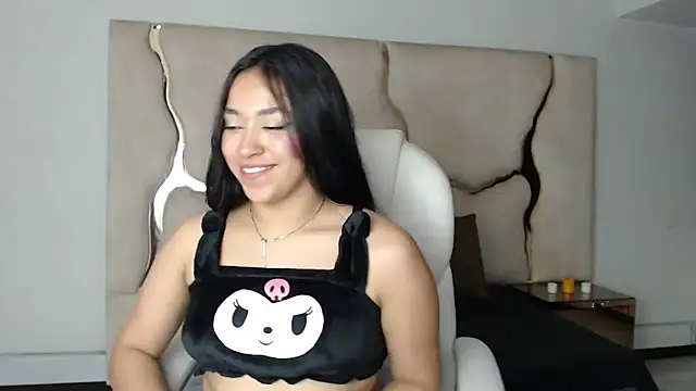 Snapshot of IsabellRodriguez18 chatting on February 23, 2025, 4:39 am IsabellRodriguez18 online show from February 23, 2025, 4:39 am