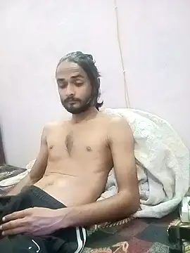 Snapshot of IamRentedBoybfriend chatting on March 6, 2025, 5:11 pm IamRentedBoybfriend online show from March 6, 2025, 5:11 pm