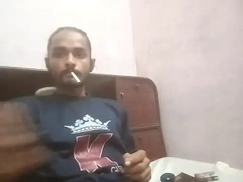 IamRentedBoybfriend online show from October 28, 2025, 1:39 am