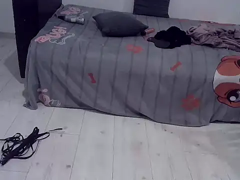 Sweet bluegirl24 online show from December 29, 2024, 3:44 am