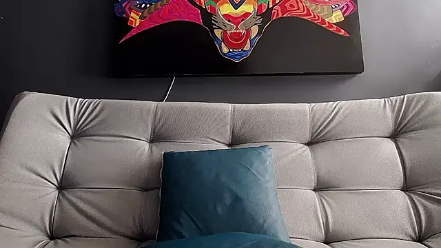 callme douglas online show from September 17, 2025, 1:46 pm