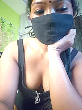 Snapshot of sexyhoney27 chatting on October 22, 2025, 10:25 am sexyhoney27 online show from October 22, 2025, 10:25 am