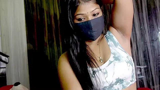 sexyhoney27 online show from May 12, 2026, 8:10 am