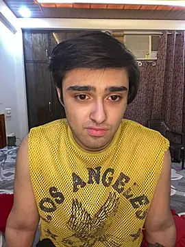 sunny49477 online show from June 14, 2026, 7:37 pm