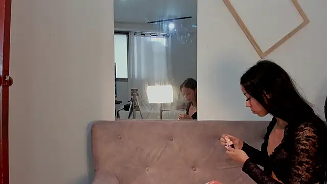 Snapshot of two_milkyway chatting on February 11, 2026, 1:33 pm two milkyway online show from February 11, 2026, 1:33 pm