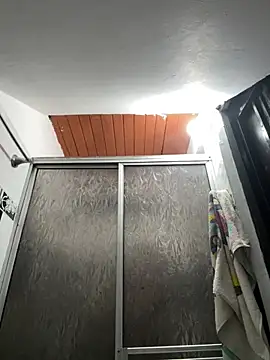 Snapshot of two_milkyway chatting on April 6, 2026, 11:44 am two milkyway online show from April 6, 2026, 11:44 am