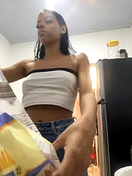 two milkyway online show from October 16, 2025, 12:57 pm