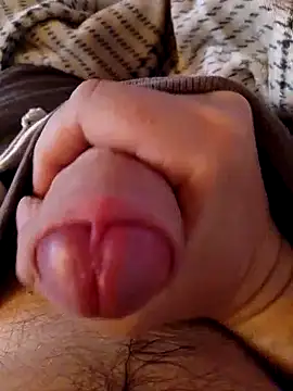 MaxiFabry online show from October 26, 2025, 9:37 pm