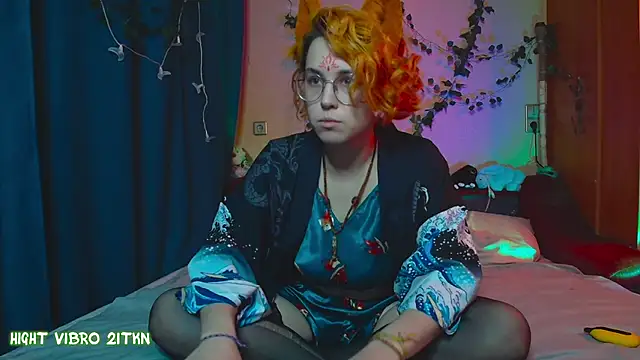 Snapshot of TrickyKitsune chatting on March 15, 2025, 3:59 pm TrickyKitsune online show from March 15, 2025, 3:59 pm