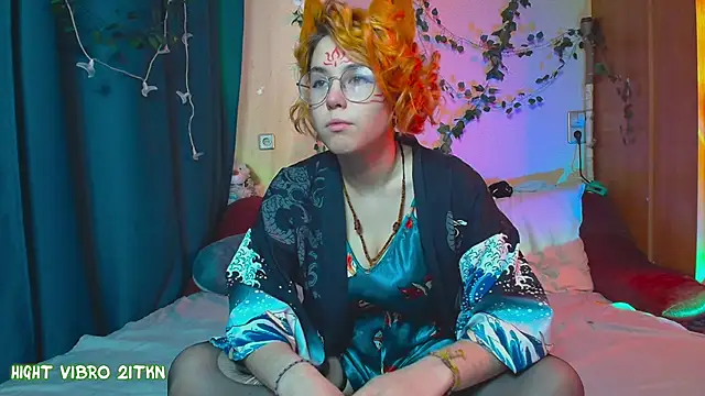Snapshot of TrickyKitsune chatting on March 14, 2025, 2:19 pm TrickyKitsune online show from March 14, 2025, 2:19 pm