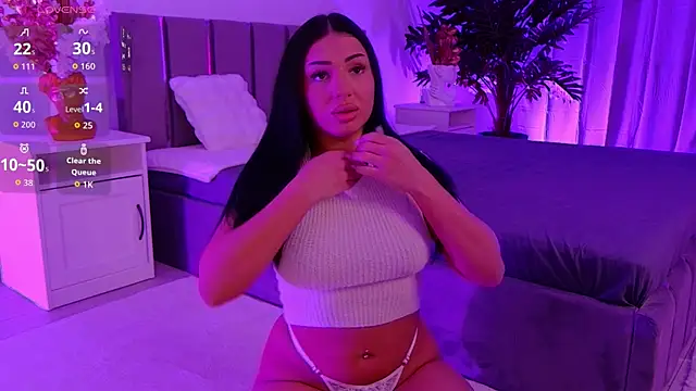 Snapshot of evanew_ chatting on February 20, 2026, 6:32 pm evanew online show from February 20, 2026, 6:32 pm