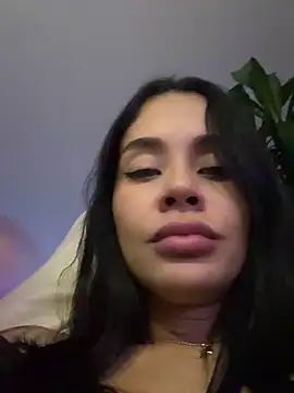 Snapshot of Karol_Towers chatting on March 11, 2025, 3:47 am Karol Towers online show from March 11, 2025, 3:47 am