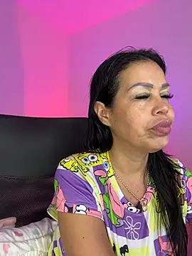 KarolRubi1 online show from May 20, 2026, 11:02 pm