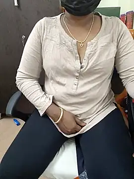 Snapshot of Tamil_roja69 chatting on February 16, 2026, 1:54 pm Tamil roja69 online show from February 16, 2026, 1:54 pm