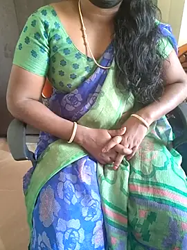 Snapshot of Tamil_roja69 chatting on February 11, 2026, 6:13 am Tamil roja69 online show from February 11, 2026, 6:13 am