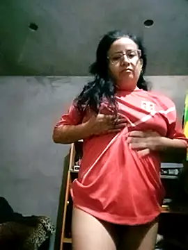 Snapshot of Mariakell chatting on March 20, 2025, 2:21 pm Mariakell online show from March 20, 2025, 2:21 pm