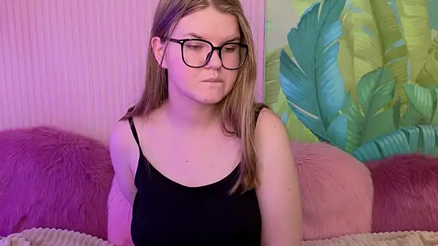 JessyCoss online show from February 28, 2025, 1:25 pm