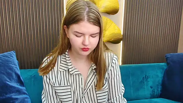 JessyCoss online show from March 8, 2025, 10:32 am