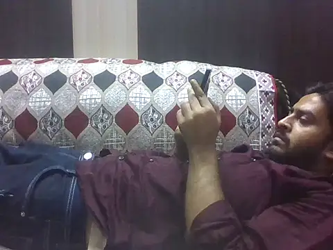 Snapshot of indihotguy chatting on November 4, 2025, 6:01 pm indihotguy online show from November 4, 2025, 6:01 pm