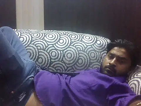 Snapshot of indihotguy chatting on October 13, 2025, 3:46 pm indihotguy online show from October 13, 2025, 3:46 pm