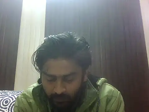 indihotguy online show from December 22, 2025, 9:42 am