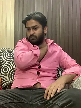 Snapshot of indihotguy chatting on March 20, 2025, 6:42 pm indihotguy online show from March 20, 2025, 6:42 pm