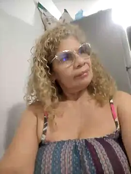 Snapshot of indiraa-channell chatting on February 22, 2025, 2:17 am indiraa-channell online show from February 22, 2025, 2:17 am