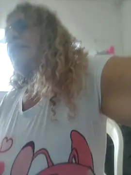 Snapshot of indiraa-channell chatting on February 19, 2026, 5:43 pm indiraa-channell online show from February 19, 2026, 5:43 pm