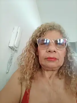 Snapshot of indiraa-channell chatting on February 25, 2025, 10:09 pm indiraa-channell online show from February 25, 2025, 10:09 pm