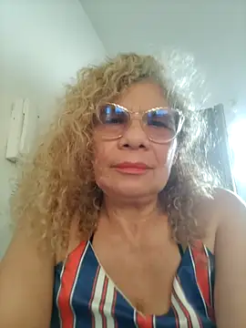 Snapshot of indiraa-channell chatting on February 28, 2025, 10:28 pm indiraa-channell online show from February 28, 2025, 10:28 pm