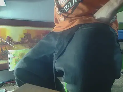 Snapshot of poesnuus999 chatting on March 4, 2026, 5:31 pm poesnuus999 online show from March 4, 2026, 5:31 pm