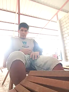 Snapshot of elmazitogrande chatting on October 9, 2025, 5:46 pm elmazitogrande online show from October 9, 2025, 5:46 pm