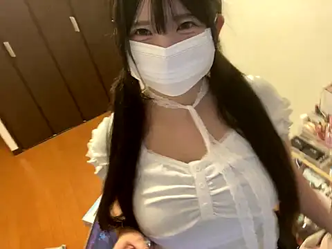 Snapshot of tequila_09 chatting on October 6, 2025, 1:40 am tequila 09 online show from October 6, 2025, 1:40 am