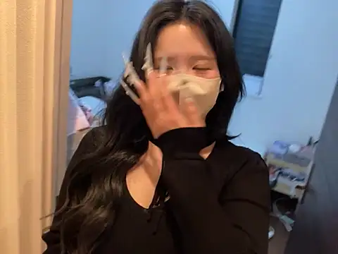 Snapshot of tequila_09 chatting on April 1, 2026, 1:41 pm tequila 09 online show from April 1, 2026, 1:41 pm