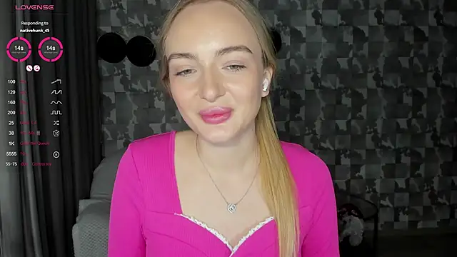 A delina online show from November 2, 2025, 1:49 pm